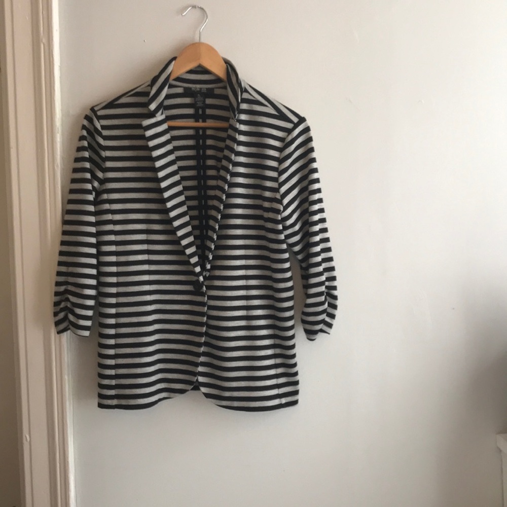 Style & Co. Black & Grey Striped Blazer